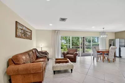 324 Orange Tree Drive #5, Atlantis, FL 33462 - Photo 4