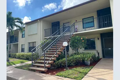 7915 Willow Spring Drive #1223, Lake Worth, FL 33467 - Photo 2