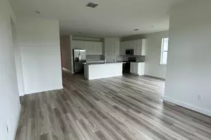 8666 Dahlia Cir, Port Saint Lucie, FL 34986 - Photo 8