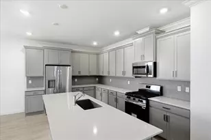 6866 NW Kestrel Lane, Port Saint Lucie, FL 34987 - Photo 8