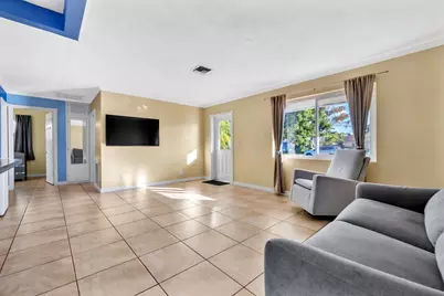 5581 S 38th Street, Greenacres, FL 33463 - Photo 14