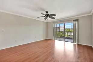 121 Wettaw Ln, North Palm Beach, FL 33408 - Photo 8