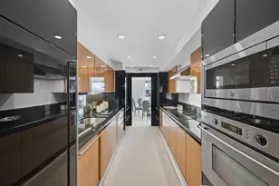 100 Sunrise Ave, Palm Beach, FL 33480 - Photo 10