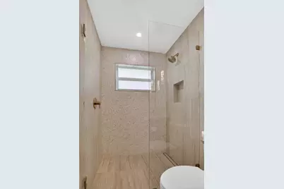 135 SE 28th Court, Boynton Beach, FL 33435 - Photo 32