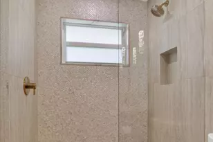 135 SE 28th Ct, Boynton Beach, FL 33435 - Photo 32