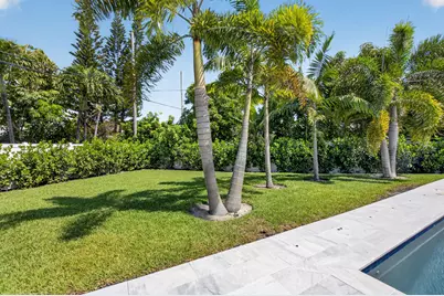 135 SE 28th Court, Boynton Beach, FL 33435 - Photo 54