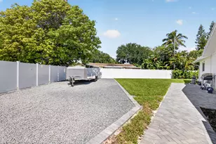 135 SE 28th Ct, Boynton Beach, FL 33435 - Photo 62