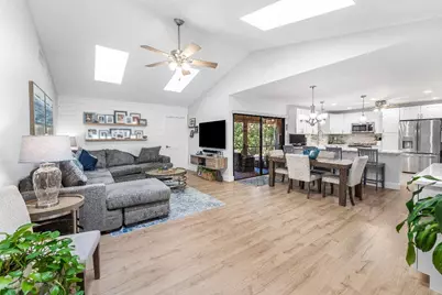 6194 Brandon Street, Palm Beach Gardens, FL 33418 - Photo 2