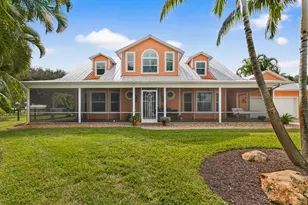 802 SE Portage Ave, Port Saint Lucie, FL 34984 - Photo 10