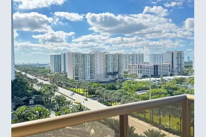 16275 Collins Avenue #1004, Sunny Isles Beach, FL 33160 - Photo 6