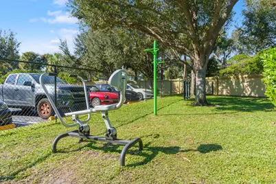 155 Monterey Bay Drive, Boynton Beach, FL 33426 - Photo 36