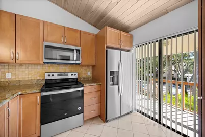 3939 NE 5th Avenue #B206, Boca Raton, FL 33431 - Photo 4