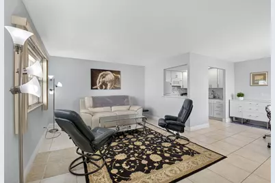 118 Monaco C, Delray Beach, FL 33446 - Photo 4