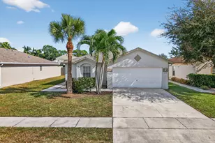 1430 Red Apple Ln, West Palm Beach, FL 33415 - Photo 38