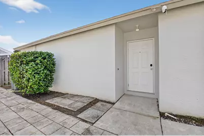 1430 Red Apple Lane, West Palm Beach, FL 33415 - Photo 4