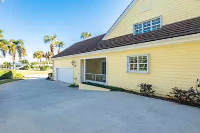 3360 SE Golf Trail, Stuart, FL 34997 - Photo 10