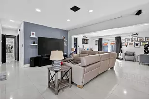 6120 NW 110th Terrace, Hialeah, FL 33012 - Photo 8