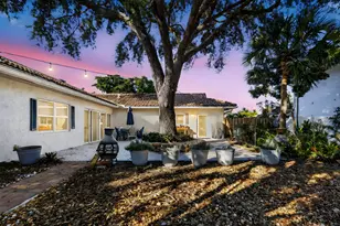 7598 W Country Club Blvd, Boca Raton, FL 33487 - Photo 20