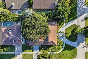 7598 W Country Club Blvd, Boca Raton, FL 33487 - Photo 38