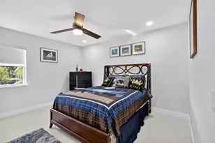 7598 W Country Club Blvd, Boca Raton, FL 33487 - Photo 10