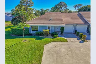 13302 Touchstone Place, Palm Beach Gardens, FL 33418 - Photo 2