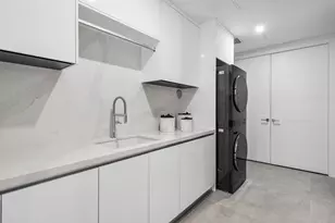 87 Isle of Venice Dr, Fort Lauderdale, FL 33301 - Photo 30