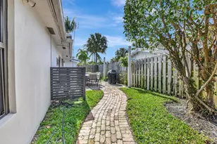 801 SW 5th St, Boca Raton, FL 33486 - Photo 42