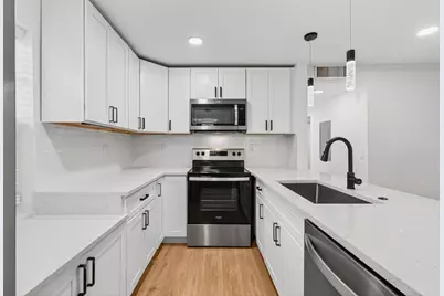 449 Normandy J, Delray Beach, FL 33484 - Photo 4