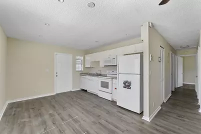 1340 W 35th Street, Riviera Beach, FL 33404 - Photo 4