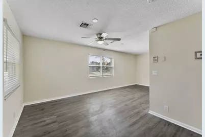 1340 W 35th Street, Riviera Beach, FL 33404 - Photo 2