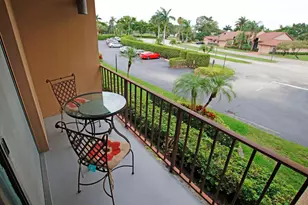 4661 Fountains Dr S, Lake Worth, FL 33467 - Photo 8