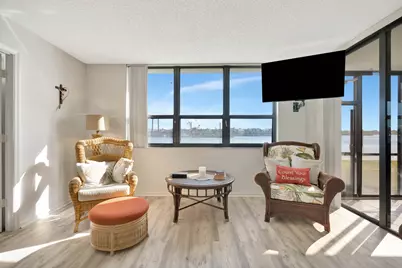 1542 Jupiter Cove Drive #104, Jupiter, FL 33469 - Photo 8