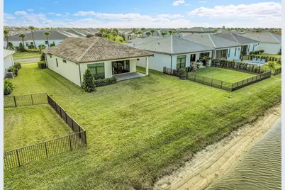 11249 SW Pietra Way, Port Saint Lucie, FL 34987 - Photo 38