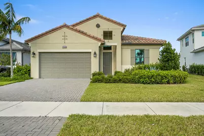 11249 SW Pietra Way, Port Saint Lucie, FL 34987 - Photo 2