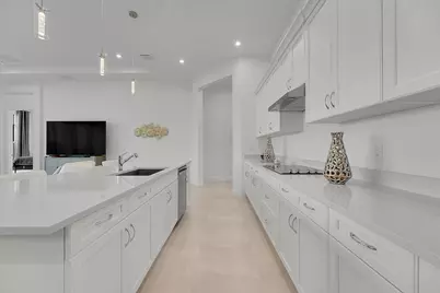 11249 SW Pietra Way, Port Saint Lucie, FL 34987 - Photo 12