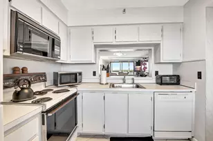 6866 Huntington Ln, Delray Beach, FL 33446 - Photo 26