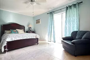 236 Kent N, West Palm Beach, FL 33417 - Photo 10