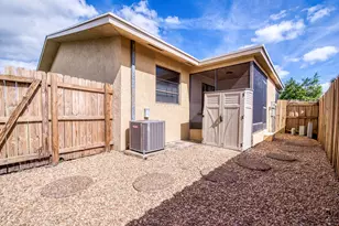 1713 Barton Ct, Lake Worth Beach, FL 33460 - Photo 16