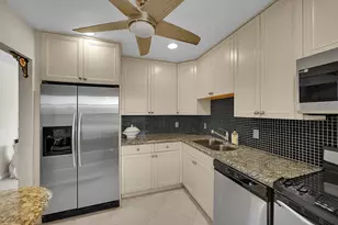 9262 Vista Del Lago, Boca Raton, FL 33428 - Photo 4