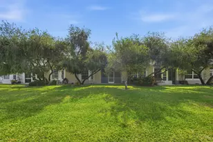 1657 SW Harbour Isles Cir, Port Saint Lucie, FL 34986 - Photo 44