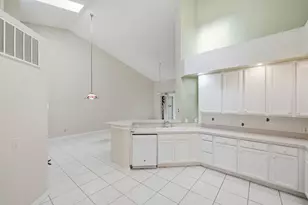 1657 SW Harbour Isles Cir, Port Saint Lucie, FL 34986 - Photo 18