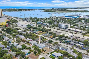 135 E 28th St, Riviera Beach, FL 33404 - Photo 2