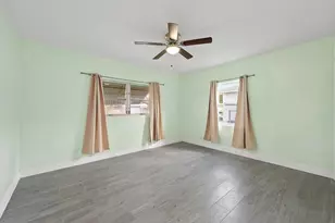 135 E 28th St, Riviera Beach, FL 33404 - Photo 10