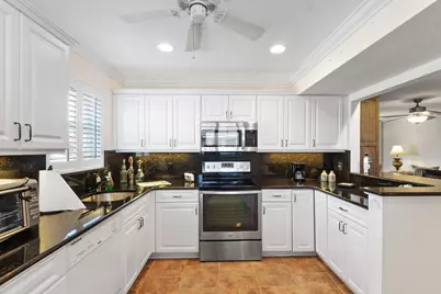 14 Colonial Club Drive #300, Boynton Beach, FL 33435 - Photo 4