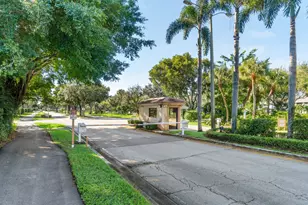 15036 Ashland Ln, Delray Beach, FL 33484 - Photo 32