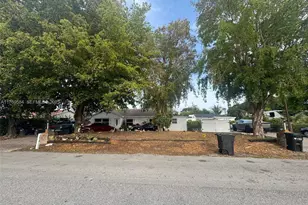 3918 Serubi Ave, Palm Springs, FL 33461 - Photo 10