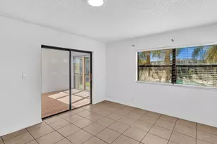 220 Lakeview Dr, Weston, FL 33326 - Photo 18