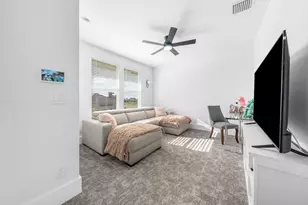 107 SE Santa Gardenia, Port Saint Lucie, FL 34984 - Photo 34