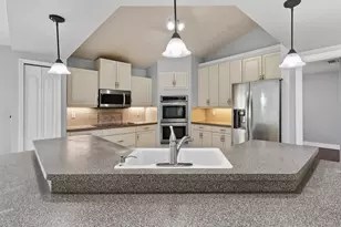 3960 SW Hablow St, Port Saint Lucie, FL 34953 - Photo 24