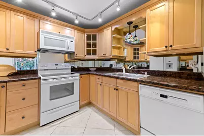 3589 S Ocean Boulevard #609, Palm Beach, FL 33480 - Photo 10